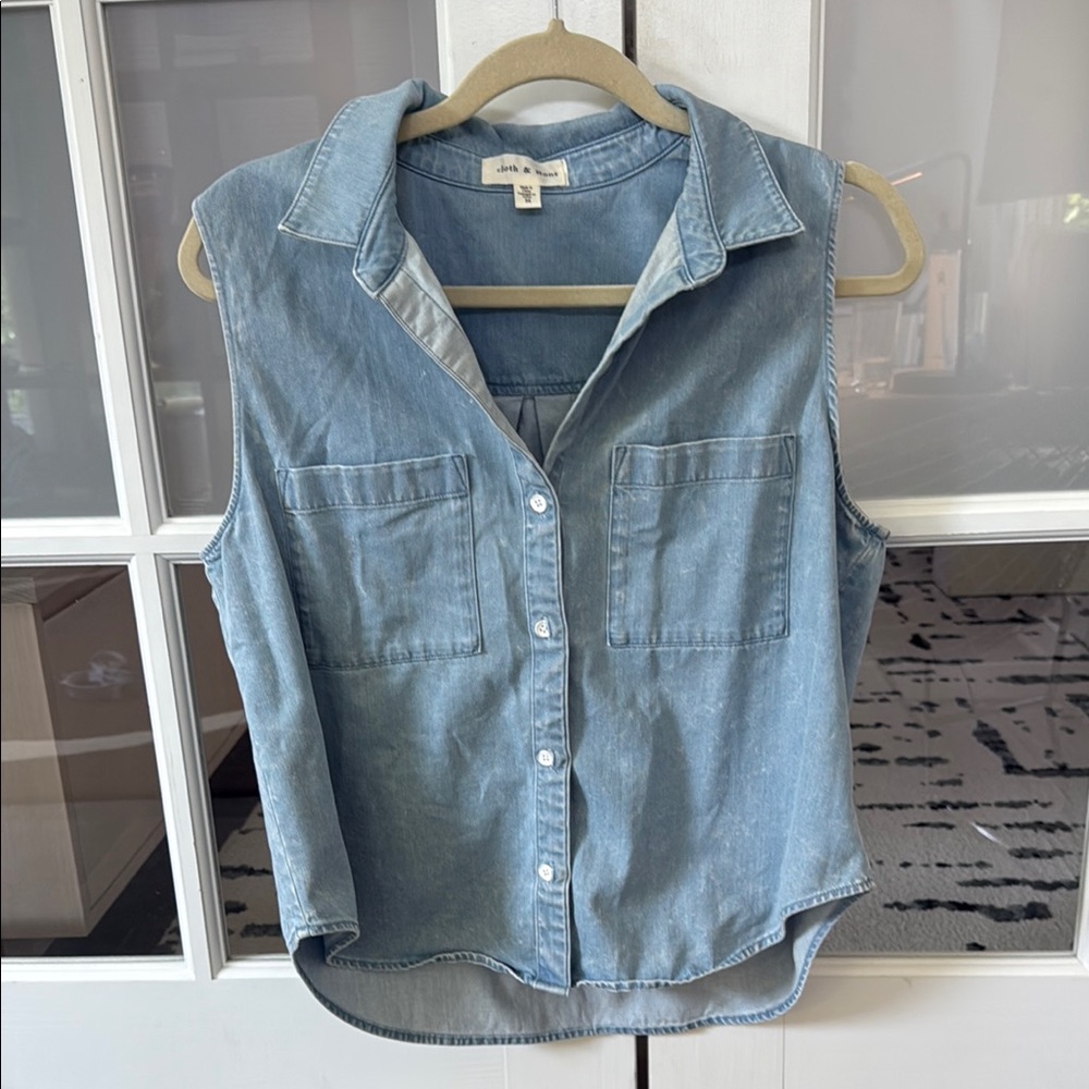 Cloth & Stone Blue Button Down Shirt Notched Collar